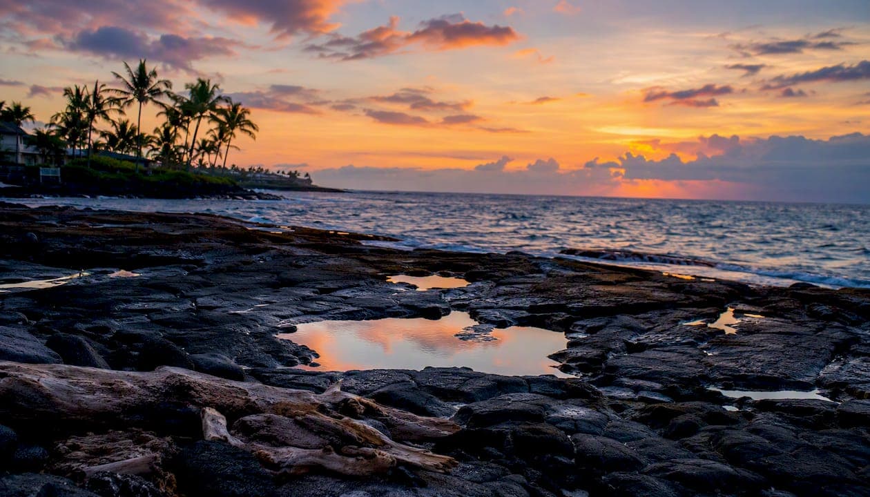Kona Coast Geography: What Shapes Hawaii's Leeward Shore
